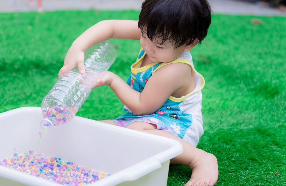 Preschool filling and pouring activities.